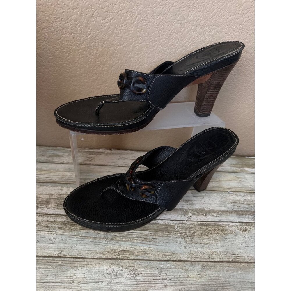 Frye Black Leather Thong Sandals Tortoise Chain Detail Women’s Sz 9 Pre-owned - Picture 1 of 14